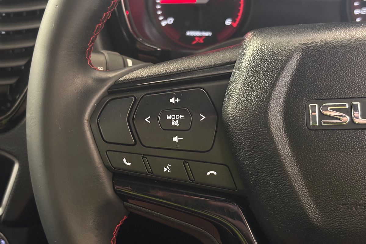 2022 Isuzu D-MAX X-TERRAIN