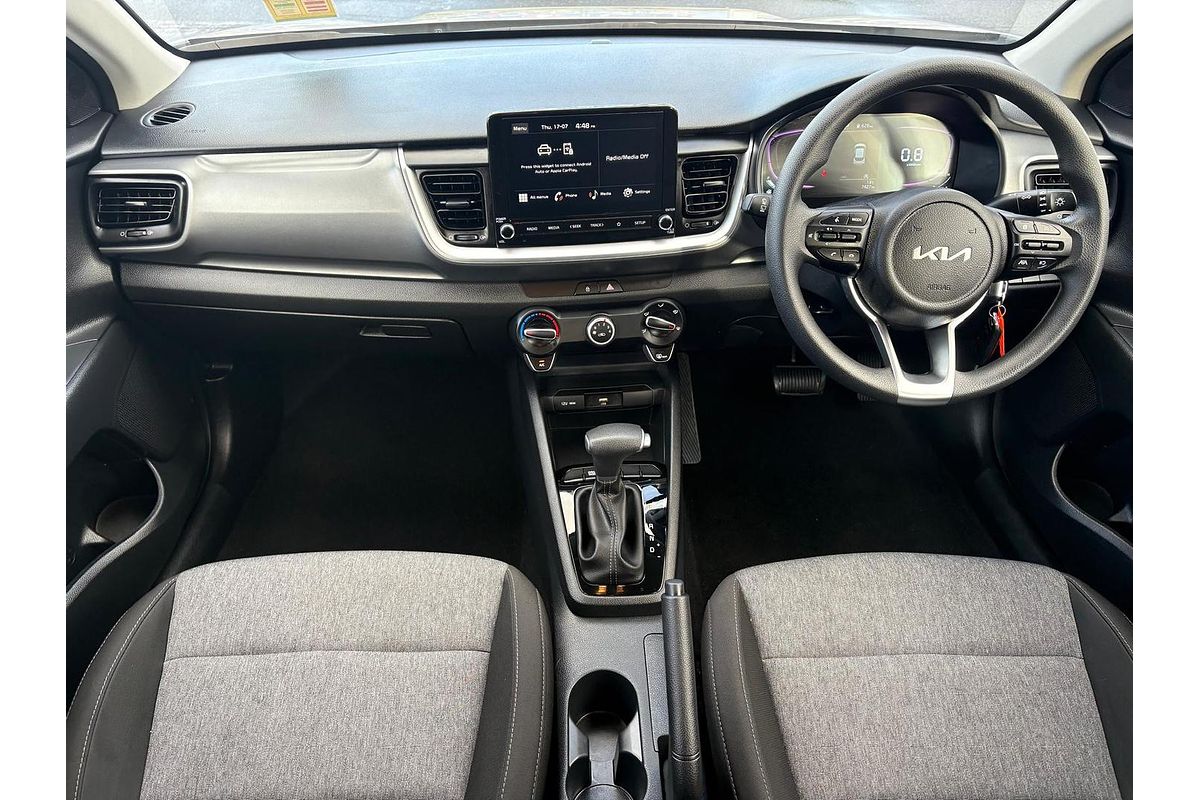 2024 Kia Stonic S YB