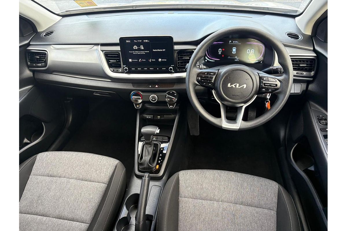 2024 Kia Stonic S YB