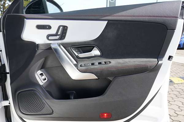 2024 Mercedes-Benz CLA-Class CLA200 C118