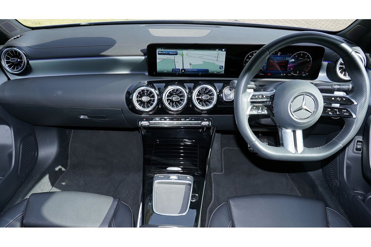 2024 Mercedes-Benz A-Class A200 V177