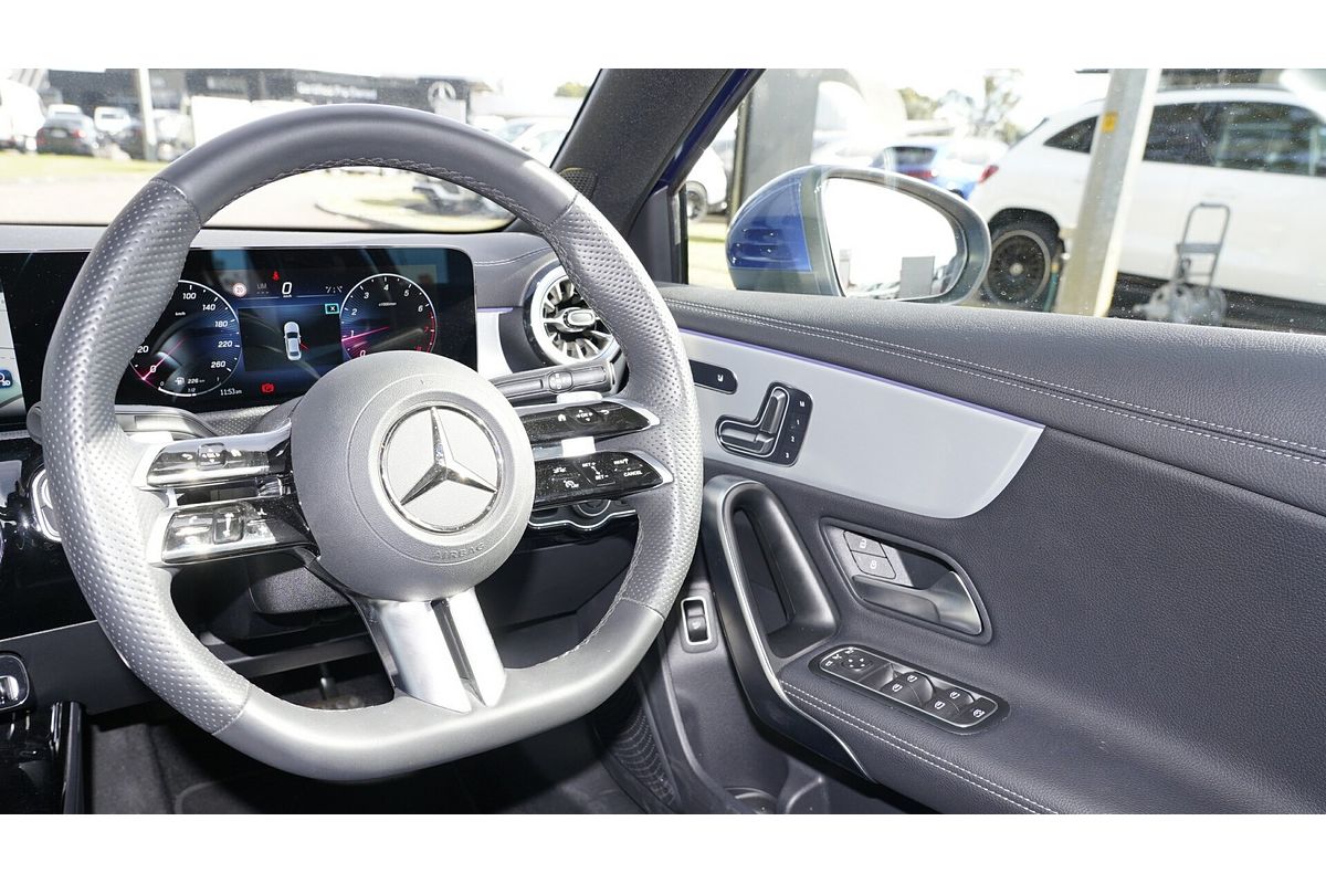 2024 Mercedes-Benz A-Class A200 V177