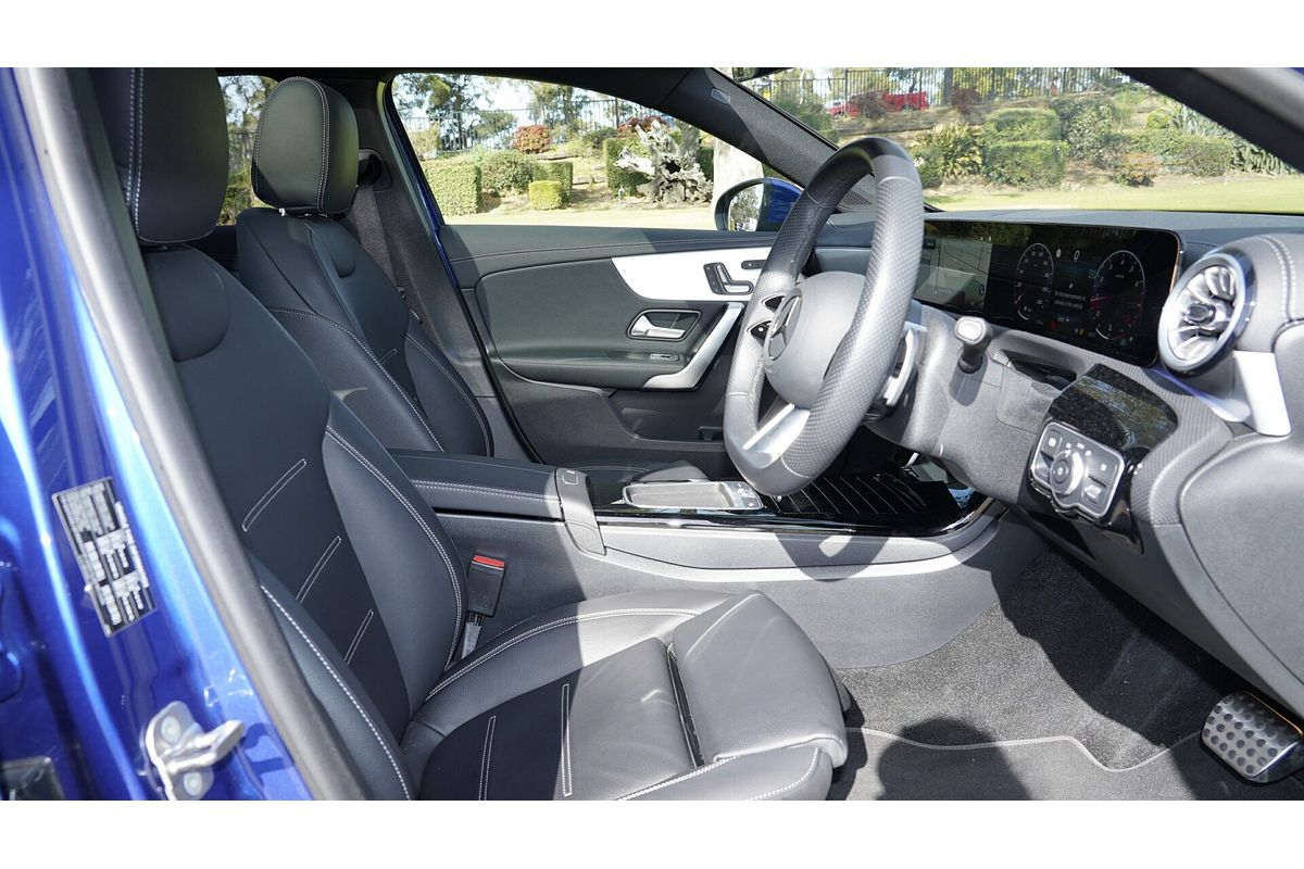 2024 Mercedes-Benz A-Class A200 V177