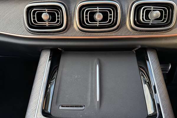 2025 JAECOO J8 Track