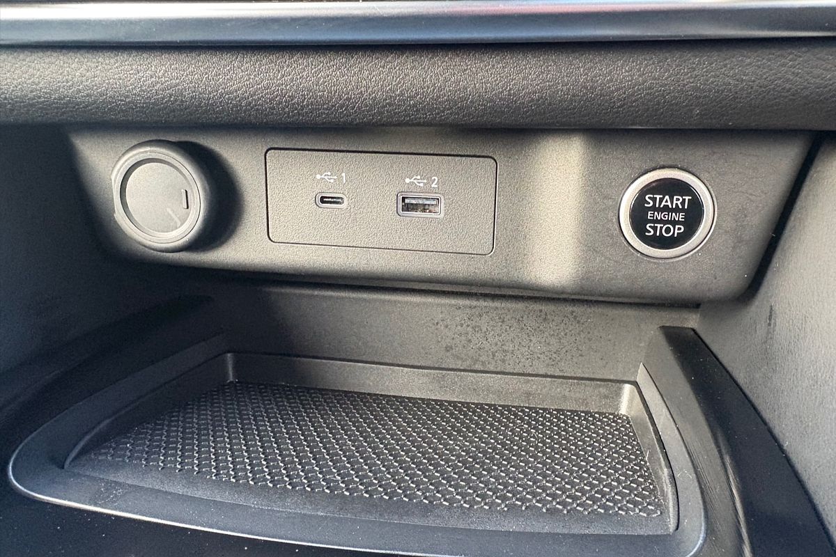 2024 Nissan X-TRAIL ST-L T33