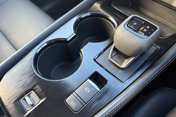2024 Nissan X-TRAIL ST-L T33