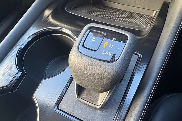 2024 Nissan X-TRAIL ST-L T33