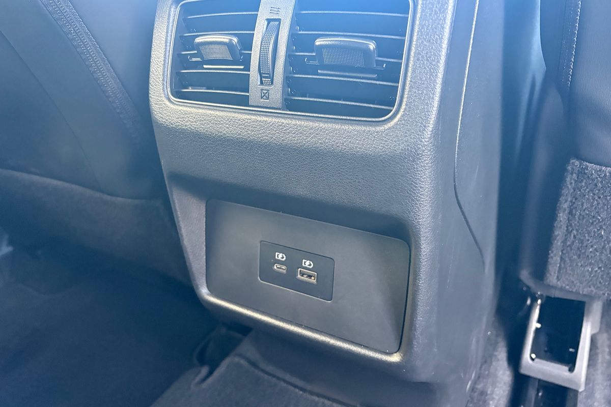 2024 Nissan X-TRAIL ST-L T33