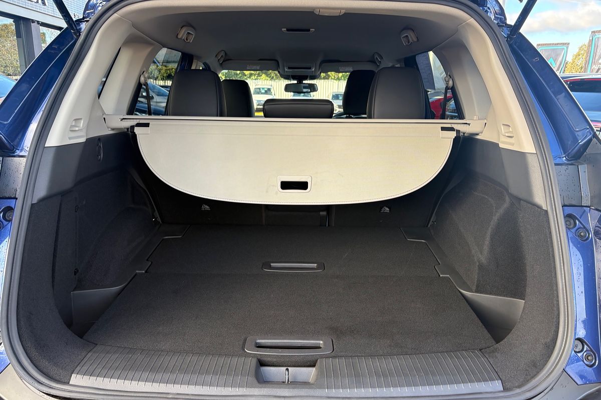 2024 Nissan X-TRAIL ST-L T33