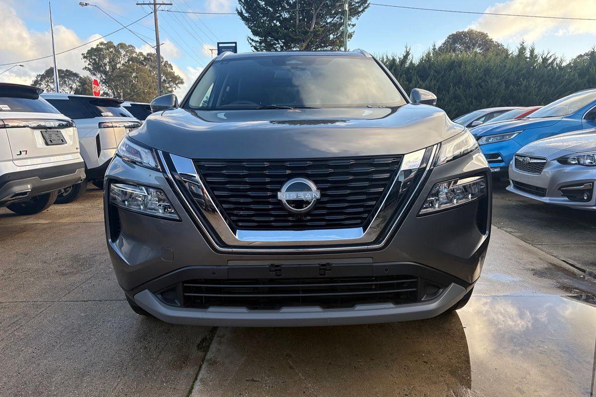 2024 Nissan X-TRAIL ST-L T33