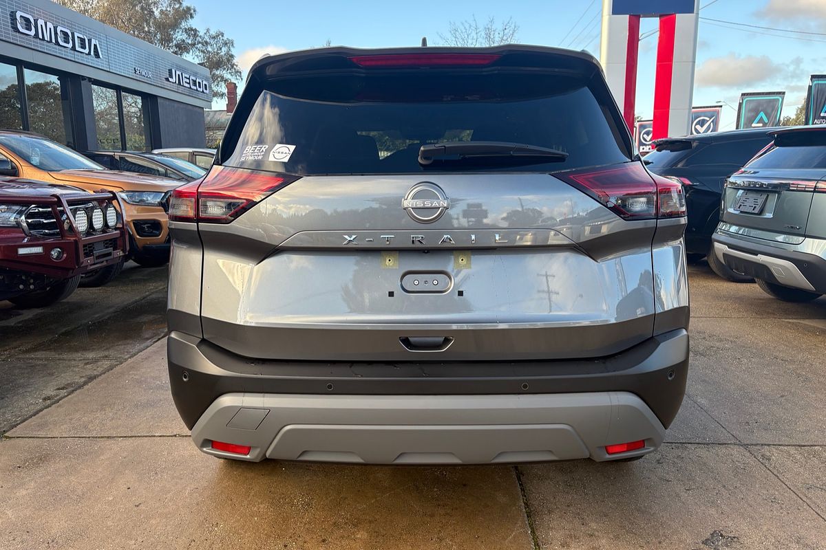 2024 Nissan X-TRAIL ST-L T33