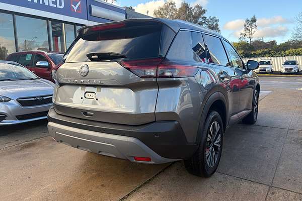 2024 Nissan X-TRAIL ST-L T33