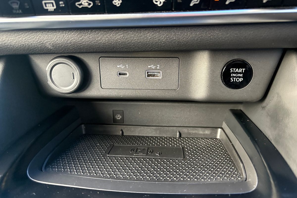 2024 Nissan X-TRAIL ST-L T33