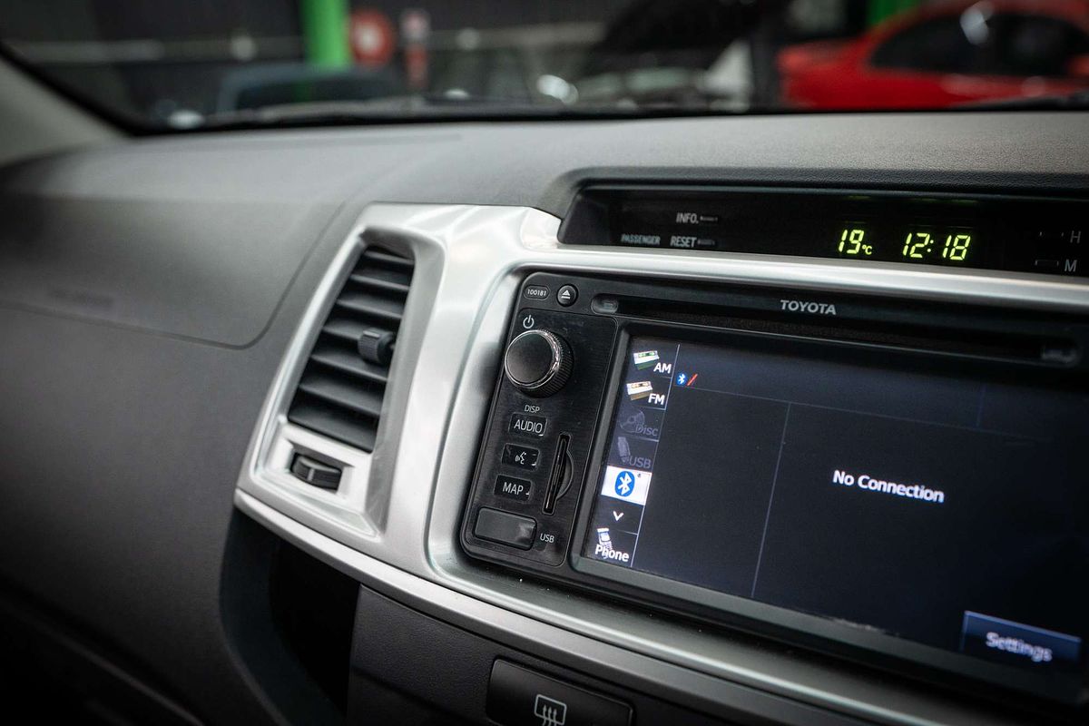 2012 Toyota Hilux SR5 KUN26R 4X4