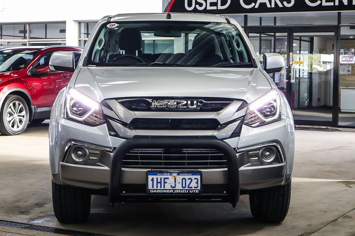 2021 Isuzu MU-X LS-M