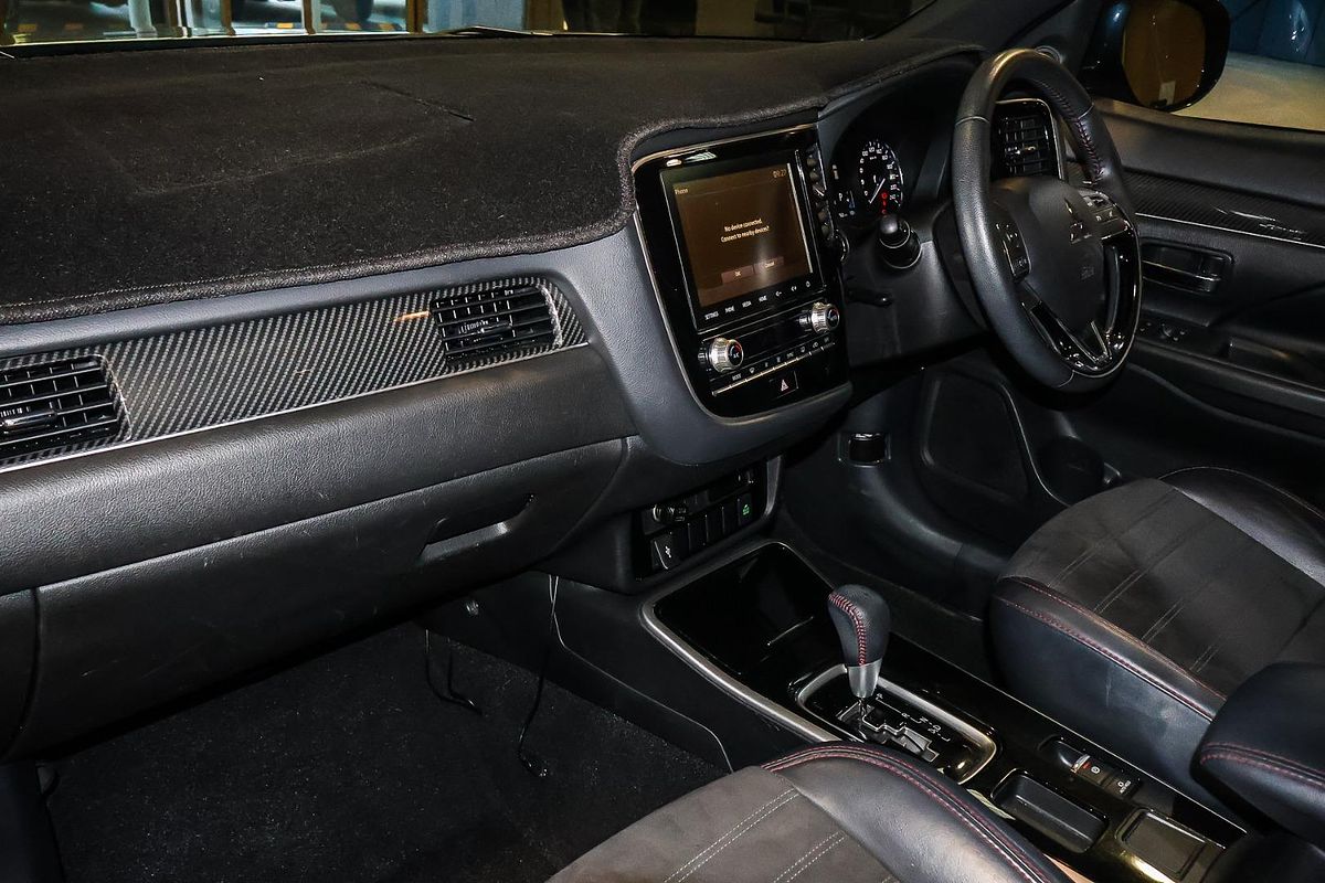 2020 Mitsubishi Outlander Black Edition ZL