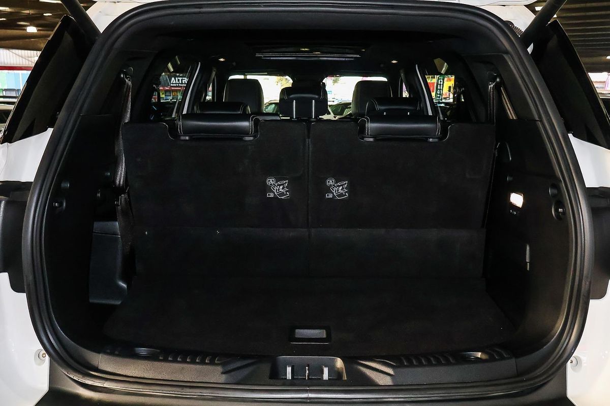 2024 Ford Everest Platinum 3.0L