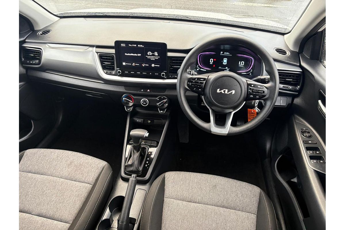 2024 Kia Stonic S YB