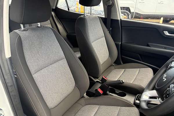 2024 Kia Stonic S YB