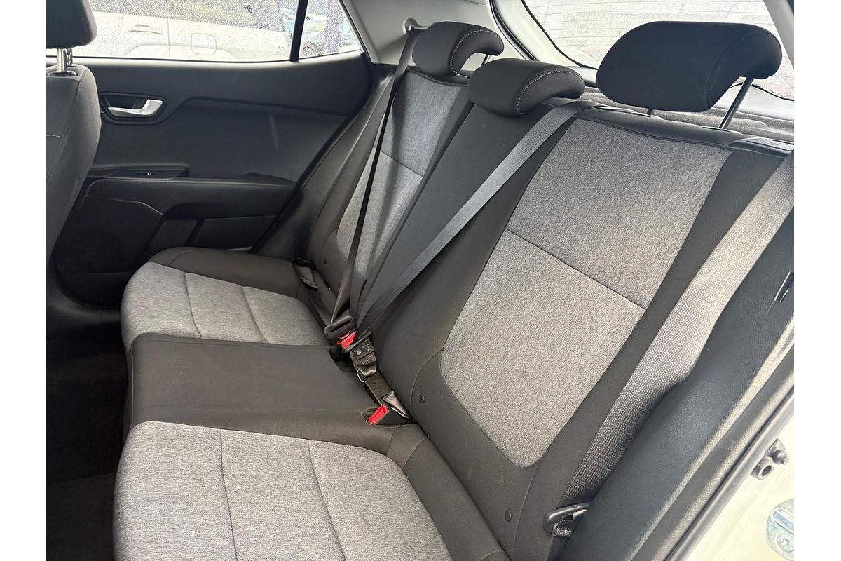 2024 Kia Stonic S YB