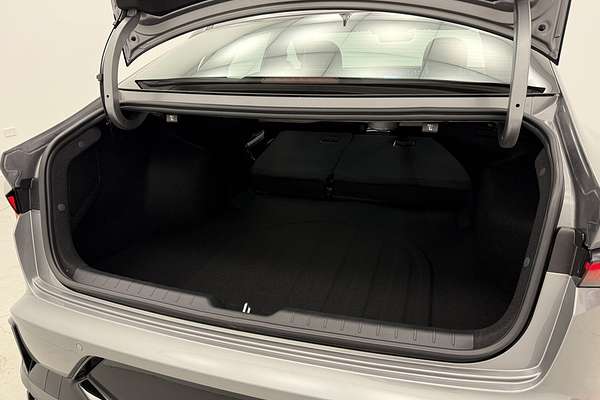 2025 Kia K4 GT-Line CL4m