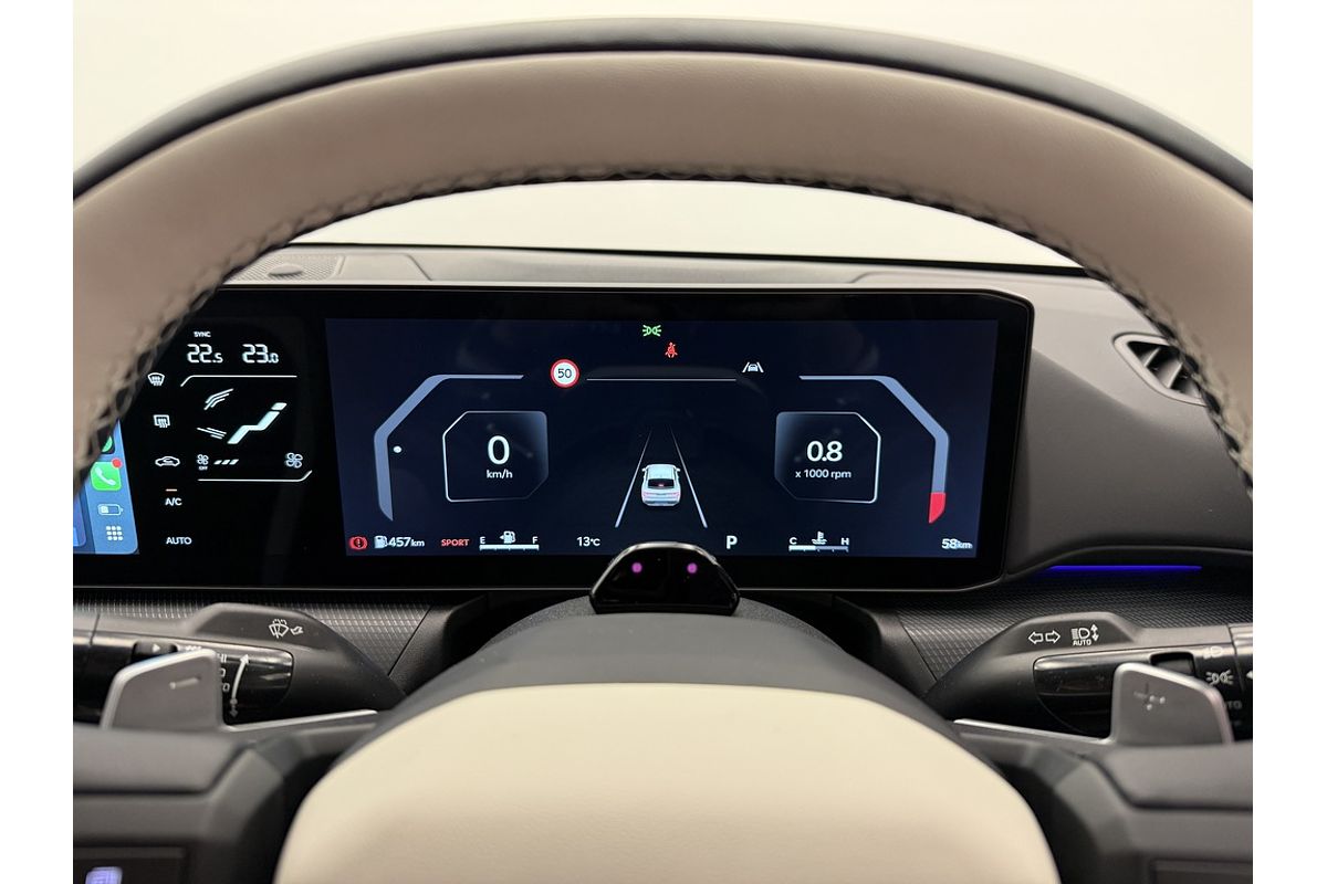 2025 Kia K4 GT-Line CL4m