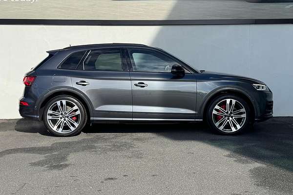 2019 Audi SQ5 Black Edition FY