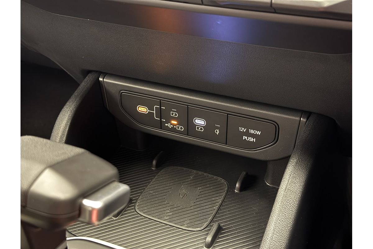 2025 Kia K4 GT-Line CL4m