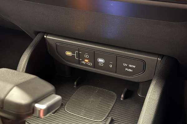 2025 Kia K4 GT-Line CL4m