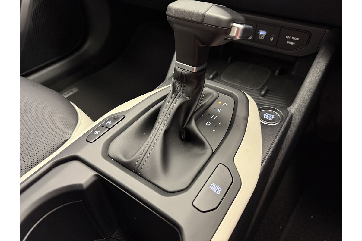 2025 Kia K4 GT-Line CL4m