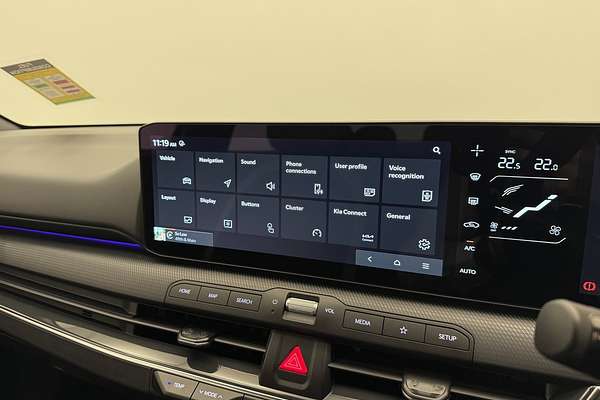 2025 Kia K4 GT-Line CL4m