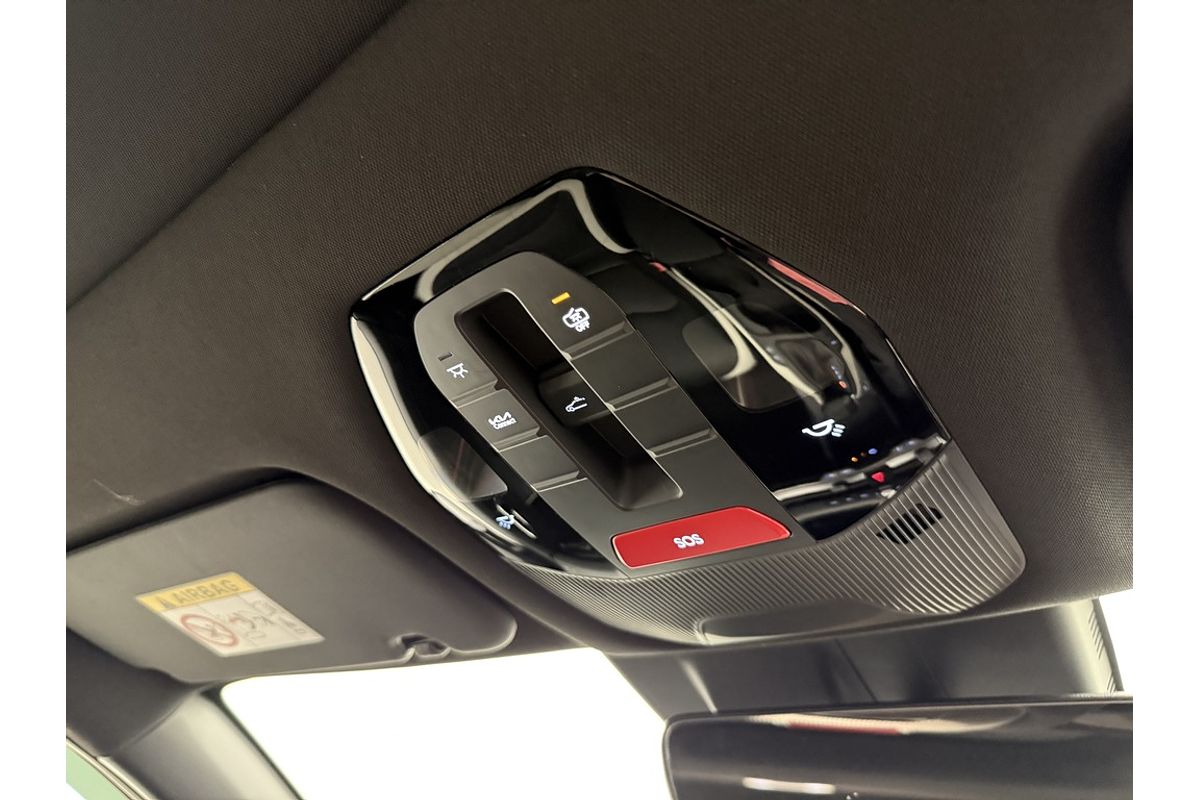 2025 Kia K4 GT-Line CL4m