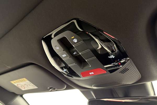 2025 Kia K4 GT-Line CL4m