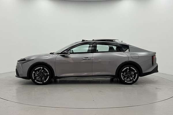 2025 Kia K4 GT-Line CL4m