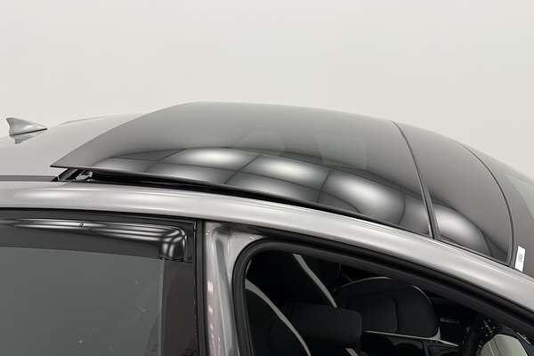 2025 Kia K4 GT-Line CL4m