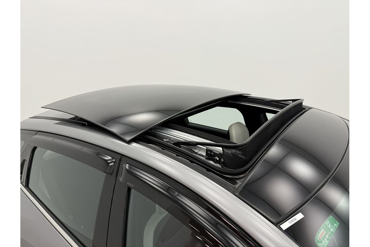 2025 Kia K4 GT-Line CL4m