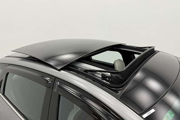 2025 Kia K4 GT-Line CL4m