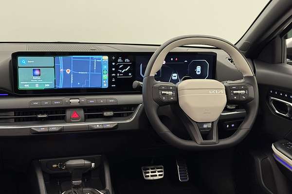 2025 Kia K4 GT-Line CL4m