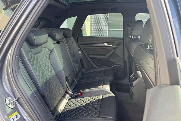 2019 Audi SQ5 Black Edition FY
