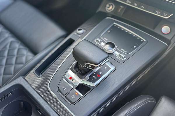 2019 Audi SQ5 Black Edition FY