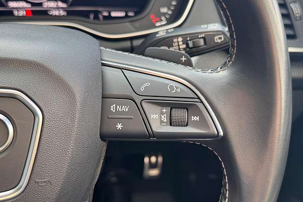 2019 Audi SQ5 Black Edition FY