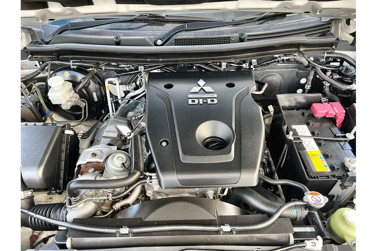 2022 Mitsubishi Pajero Sport GLS QF