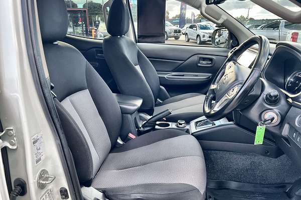 2022 Mitsubishi Triton GLX-R MR 4X4