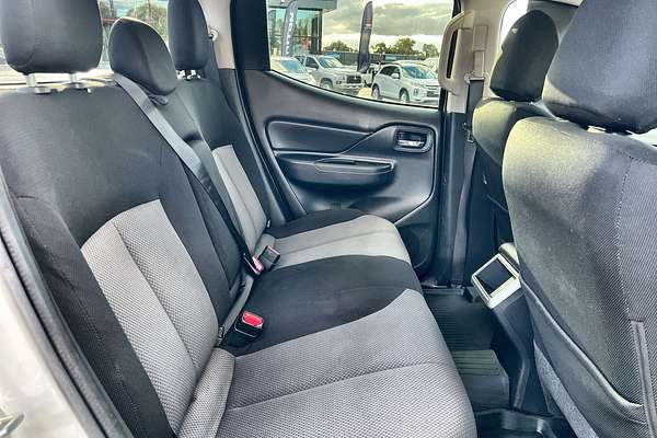 2022 Mitsubishi Triton GLX-R MR 4X4