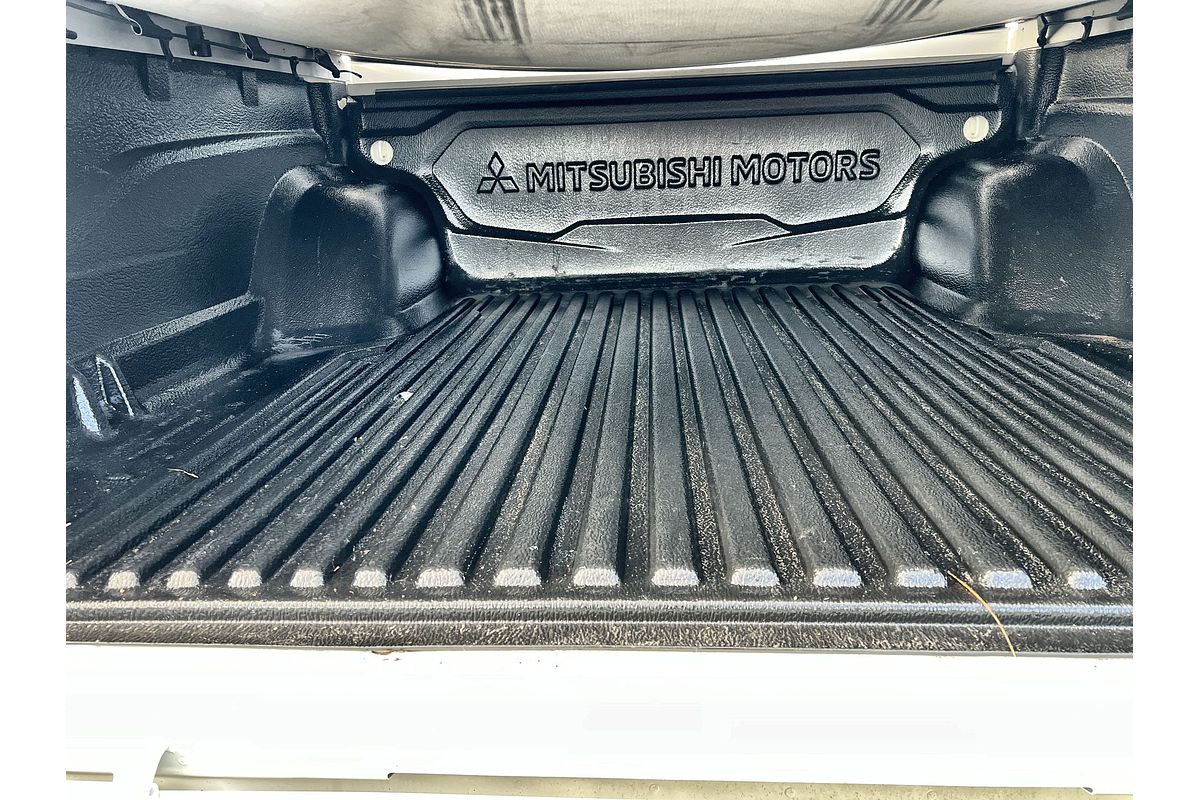 2022 Mitsubishi Triton GLX-R MR 4X4