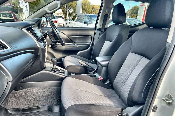 2022 Mitsubishi Triton GLX-R MR 4X4