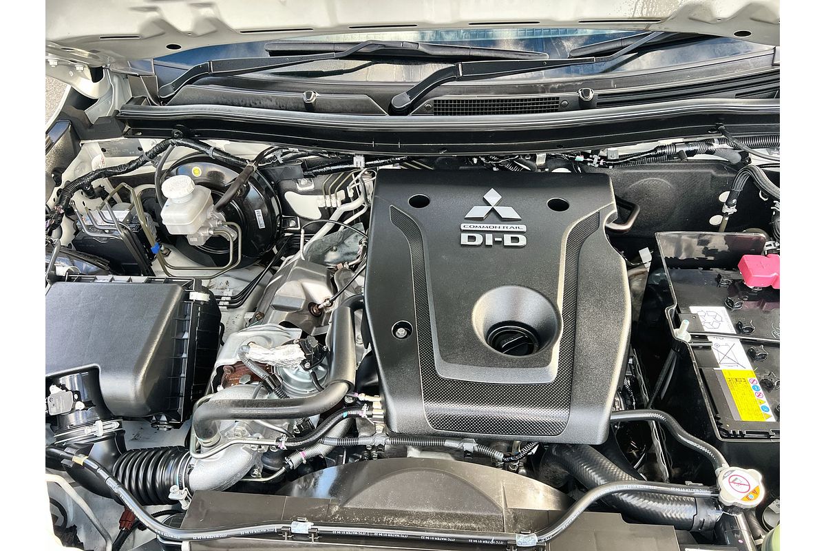 2022 Mitsubishi Triton GLX-R MR 4X4