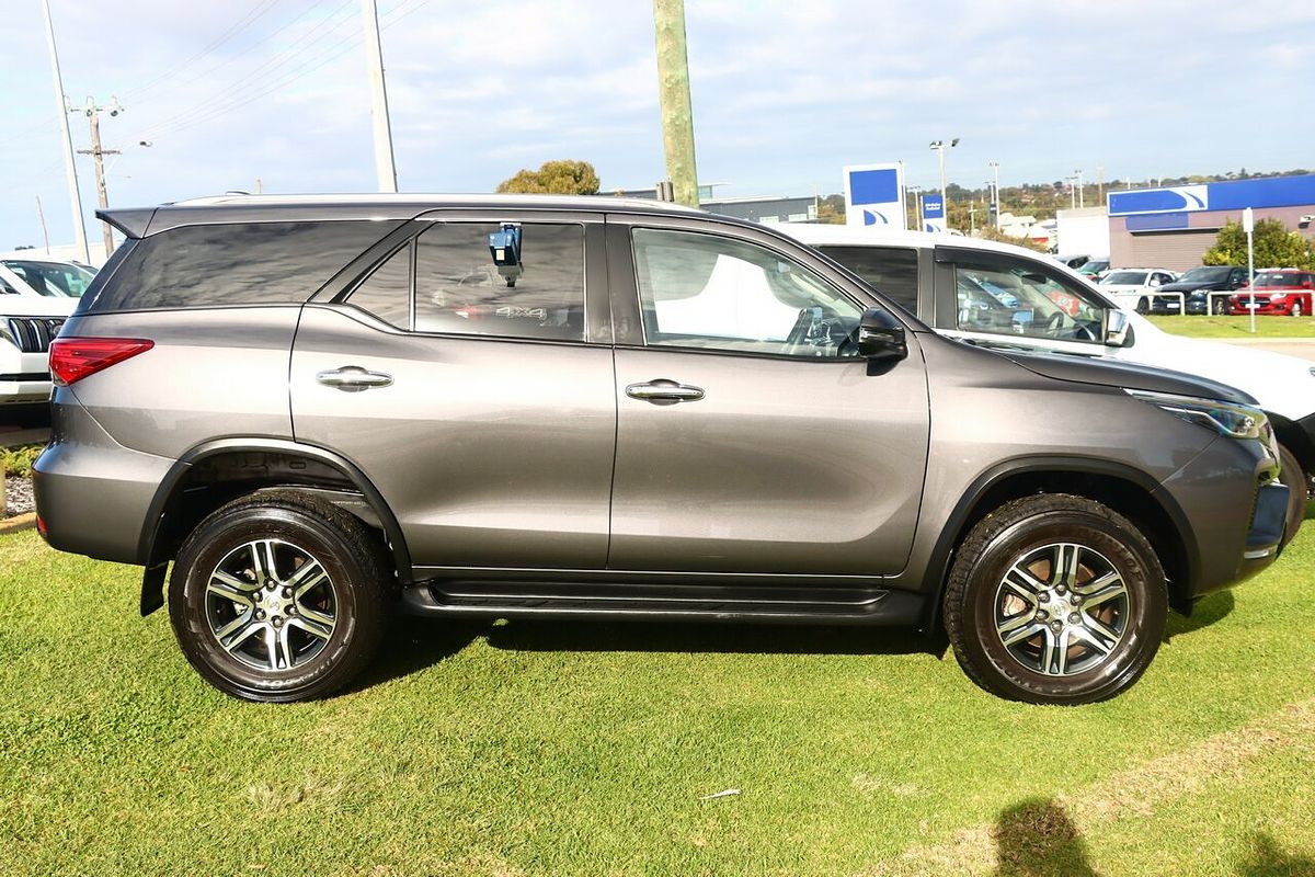 2022 Toyota Fortuner GXL GUN156R