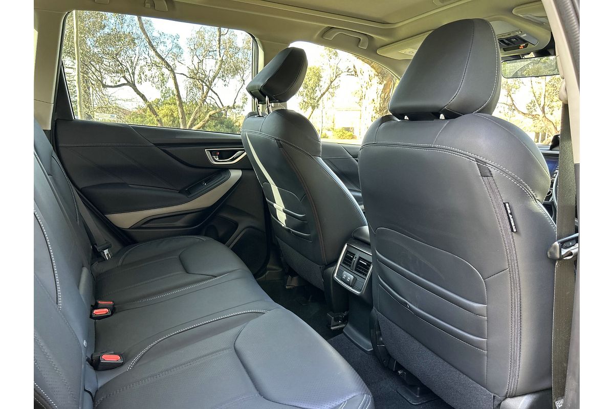 2023 Subaru Forester 2.5i-S S5