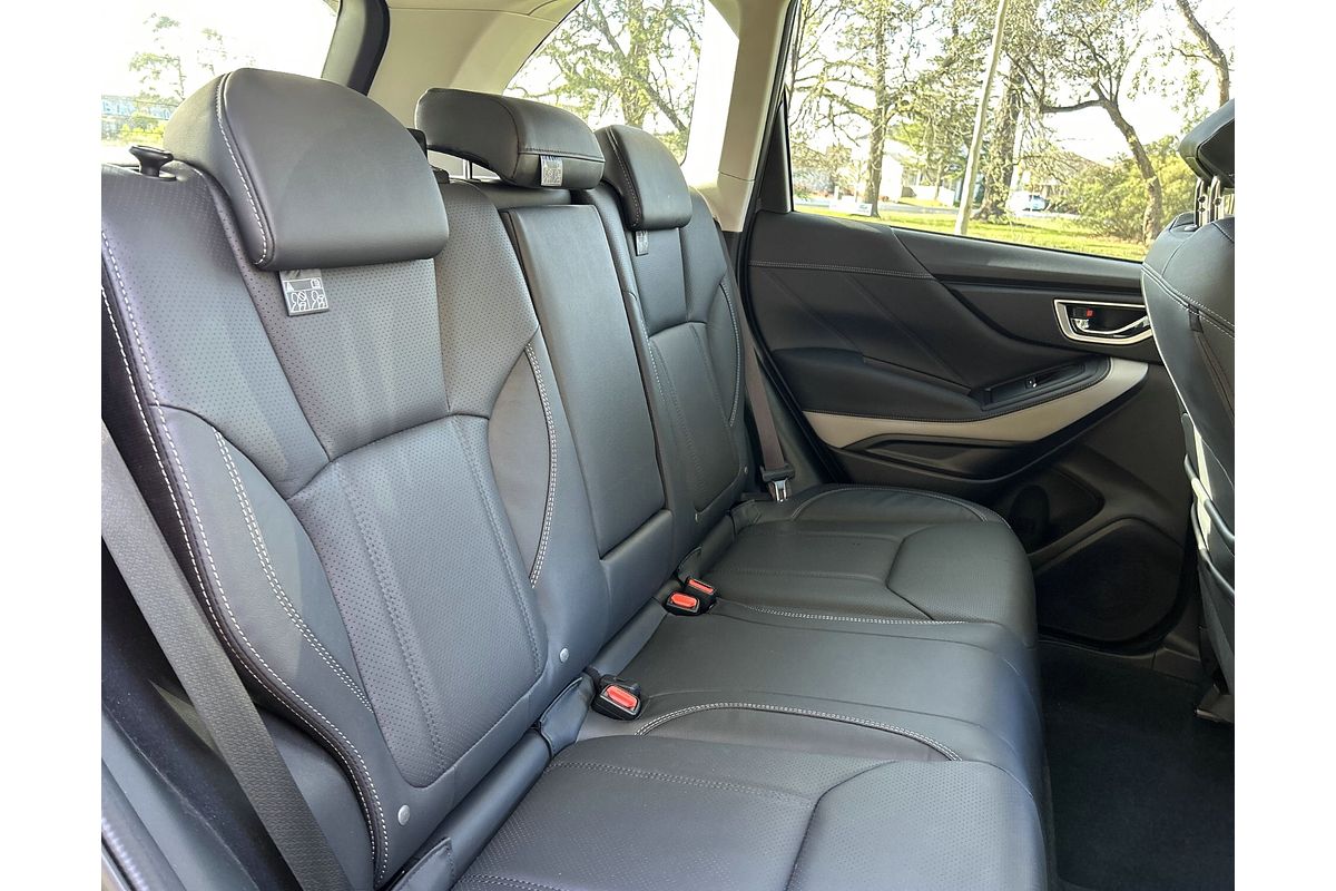 2023 Subaru Forester 2.5i-S S5